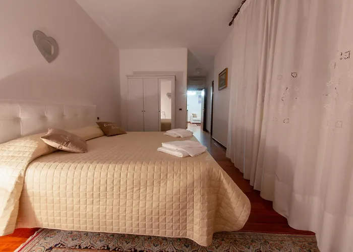 La Casina Di Monica *